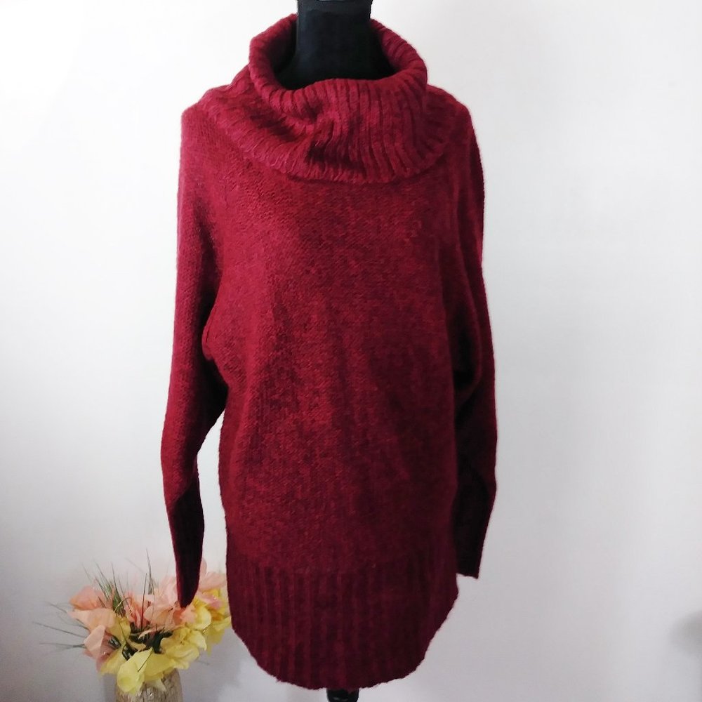 Decree turtleneck long sleeve sweater size L